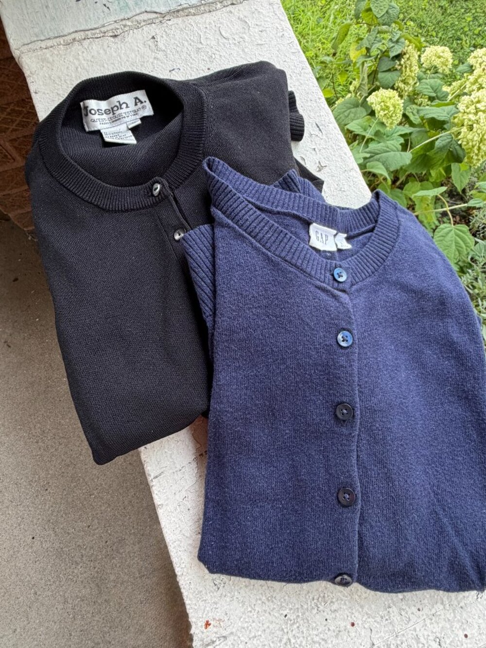 Lot 2 Gap Joseph A Cardigans Sweaters LS Crewneck Button Front Navy Black M L
